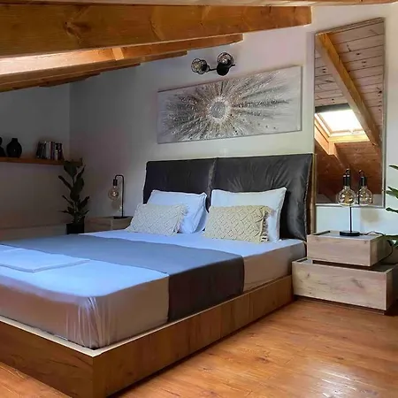 Daire Modern Loft @ Kalogria Beach Stoúpa