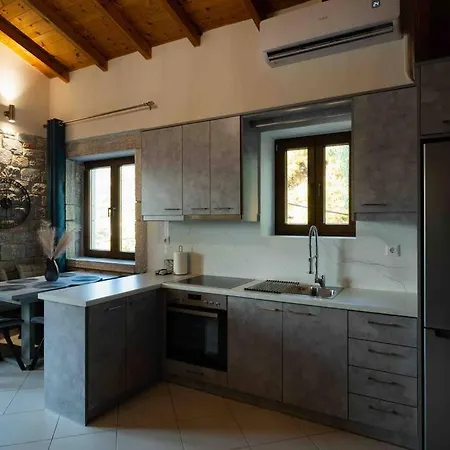 Modern Loft @ Kalogria Beach * Stoúpa