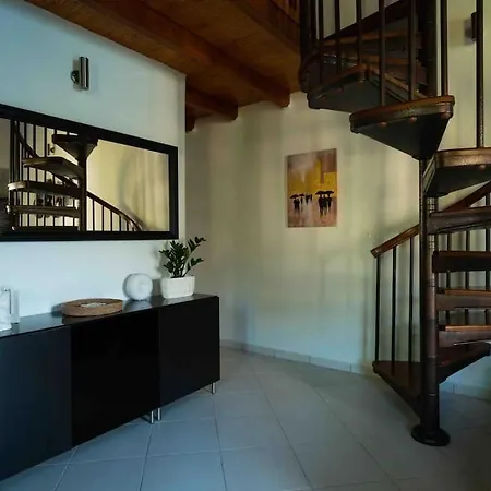 Apartmán Modern Loft @ Kalogria Beach *